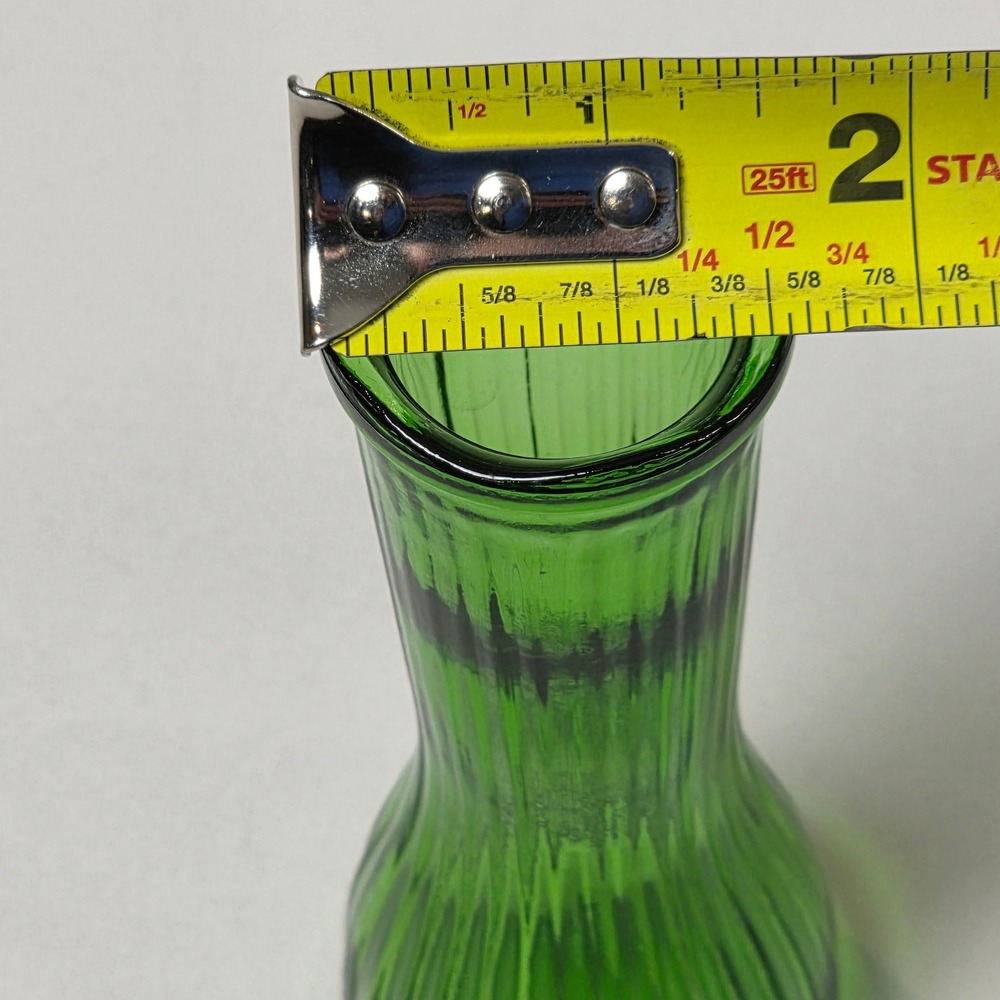 C.F.G. Emerald Green Bud Stem Vase Textured Ridged Art Glass 6 Inches Vintage - Picture 4 of 6